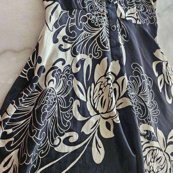 Vintage Floral Print Fit and Flare Dress - Size 165/88A (US 6-8) - Picture 3 of 11